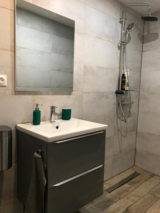 Studio Port Moderne Hypercentre Lumineux Climatise Τουλόν Εξωτερικό φωτογραφία